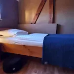 Triskele Haus - Oekologisches Gaestehaus Der Heilstaette Strelitz Hotel Neustrelitz